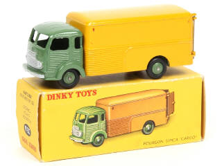 Lot 431 - DINKY TOYS (FRANCE) (1)