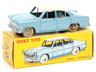 Lot 424 - DINKY TOYS (FRANCE) (1)