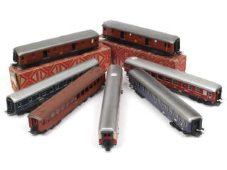 Lot 334 - MÄRKLIN 'HO' (ALLEMAGNE) (7)