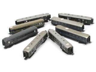 Lot 335 - MÄRKLIN 'HO' (ALLEMAGNE) (8)