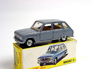 Lot 612 - DINKY TOYS FRANCE (1)