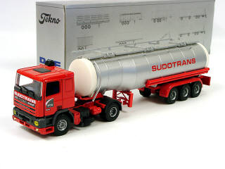 Lot 762 - TEKNO (HOLLAND) (1)