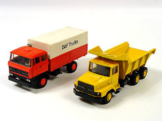 Lot 751 - LION-CAR (HOLLAND) (2)