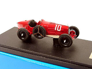 Lot 264 - FB MODEL (ITALY) (1)