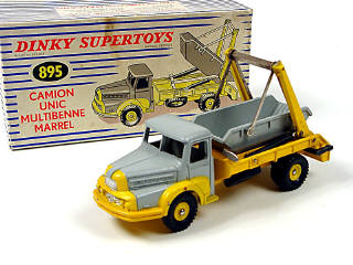 Lot 384 - DINKY TOYS FRANCE (1)