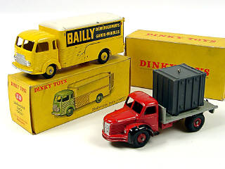 Lot 401 - DINKY TOYS (FRANCE) (2)
