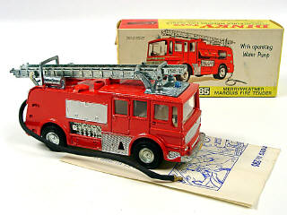 Lot 789 - DINKY TOYS GB (1)