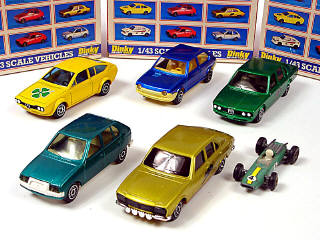 Lot 630 - DINKY TOYS (6)