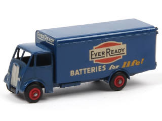 Lot 645 - DINKY TOYS (GB) (1)