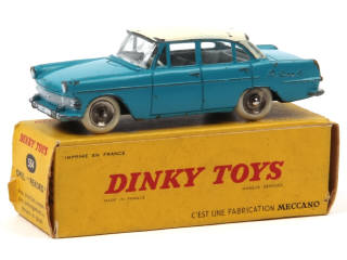 Lot 757 - DINKY TOYS (FRANCE) (1)