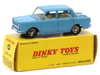 Lot 746 - DINKY TOYS (FRANCE) (1)