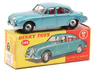Lot 654 - DINKY TOYS (GB) (1)