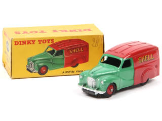 Lot 676 - DINKY TOYS (GB) (1)