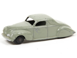Lot 637 - DINKY TOYS (GB) (1)