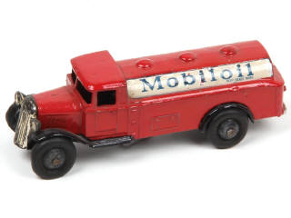 Lot 628 - DINKY TOYS (GB) (1)