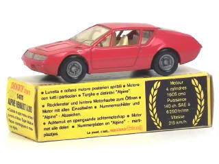 Lot 735 - DINKY TOYS (FRANCE) (1)