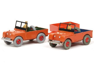 Lot 378 - DINKY TOYS (GB) (2)