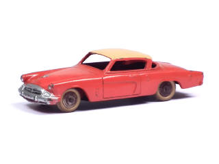 Lot 387 - DINKY TOYS (FRANCE) (1)