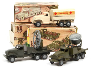 Lot 252 - FRANCE JOUETS (FRANCE) (3)