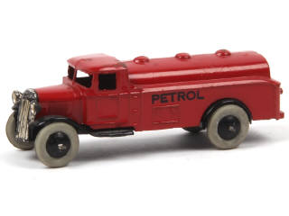 Lot 206 - DINKY TOYS (GB) (1)