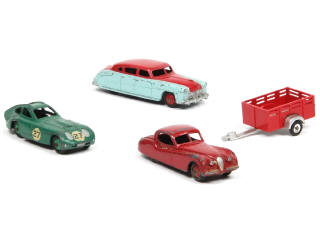 Lot 392 - DINKY TOYS (GB) (4)