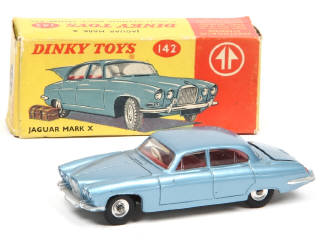 Lot 405 - DINKY TOYS (GB) (1)