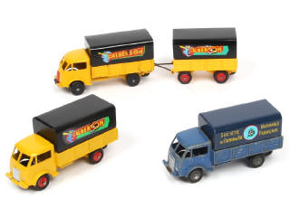Lot 588 - DINKY TOYS (FRANCE) (4)