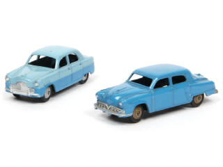 Lot 569 - DINKY TOYS (GB) (2)