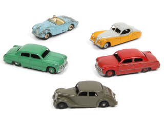 Lot 390 - DINKY TOYS (GB) (5)