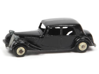 Lot 406 - DINKY TOYS (FRANCE) (1)