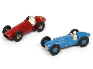 Lot 567 - DINKY TOYS (FRANCE) (2)