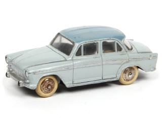 Lot 420 - DINKY TOYS (FRANCE) (1)