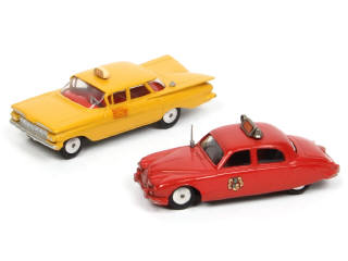 Lot 210 - CORGI TOYS (GB) (2)