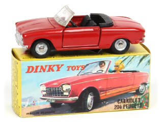 Lot 459 - DINKY TOYS (FRANCE) (1)