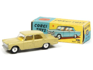Lot 182 - CORGI TOYS (GB) (1)