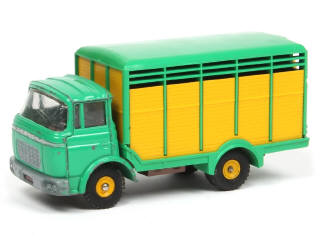 Lot 497 - DINKY TOYS (FRANCE) (1)