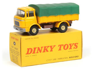 Lot 521 - DINKY TOYS (FRANCE) (1)