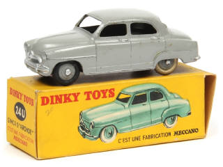 Lot 444 - DINKY TOYS (FRANCE) (1)