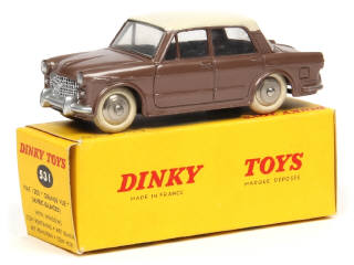 Lot 472 - DINKY TOYS (FRANCE) (1)
