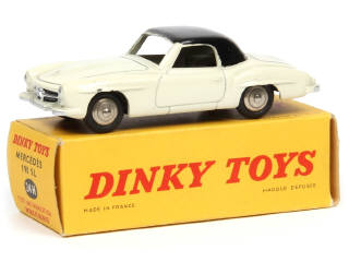 Lot 440 - DINKY TOYS (FRANCE) (1)
