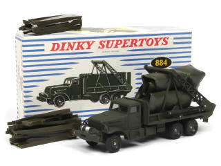 Lot 539 - DINKY TOYS (FRANCE) (1)
