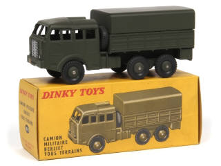 Lot 531 - DINKY TOYS (FRANCE) (1)