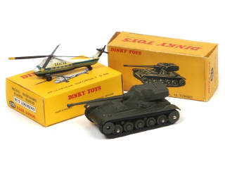 Lot 564 - DINKY TOYS (FRANCE) (2)