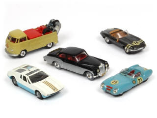 Lot 216 - CORGI TOYS (GB) (5)