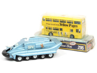 Lot 350 - DINKY TOYS (GB) (2)