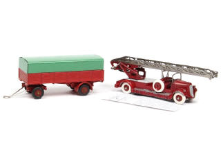 Lot 521 - DINKY TOYS (FRANCE) (2)
