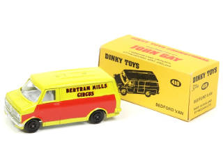 Lot 355 - DINKY TOYS (GB) (1)