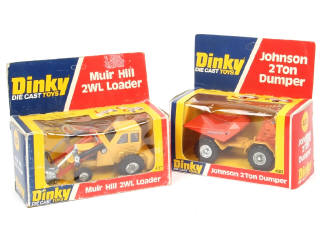 Lot 371 - DINKY TOYS (GB) (2)