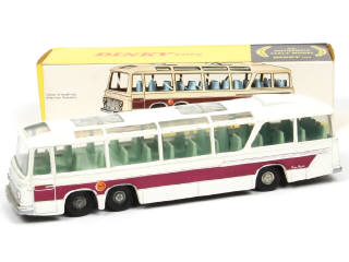 Lot 387 - DINKY TOYS (GB) (1)