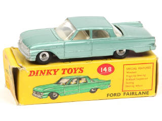 Lot 322 - DINKY TOYS (GB) (1)
